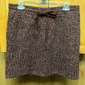 LOFT wine nubby knit skirt / size MP (petite)